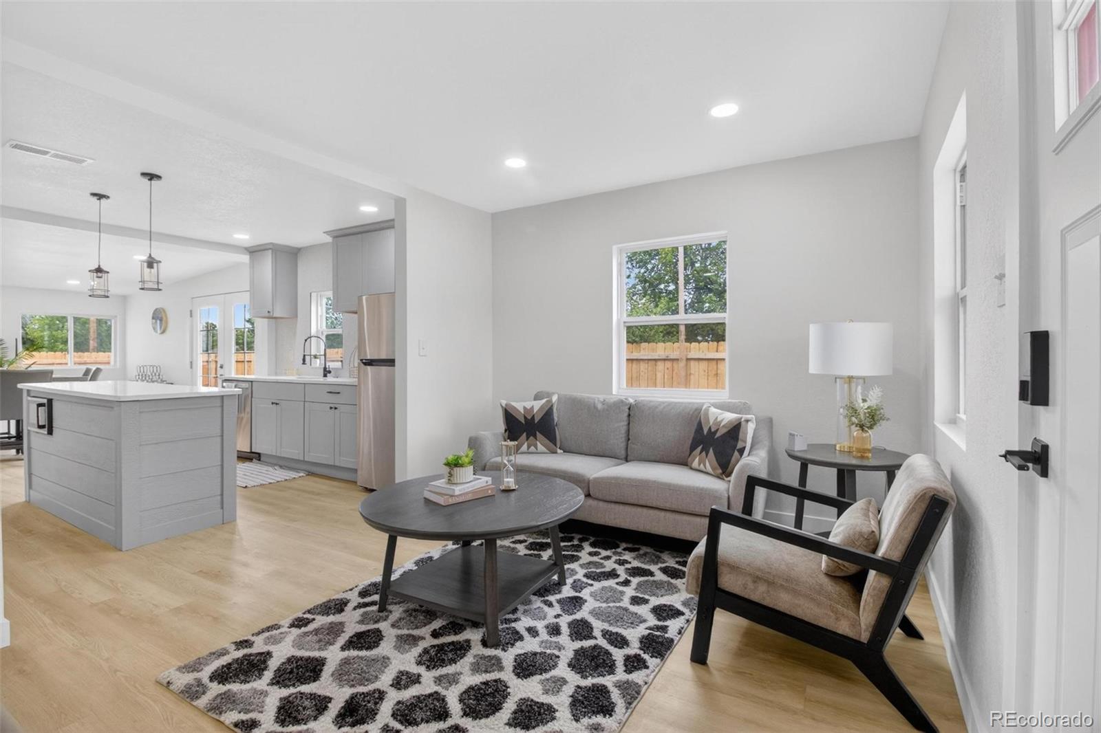 2096 S Lowell Boulevard Denver CO 80219