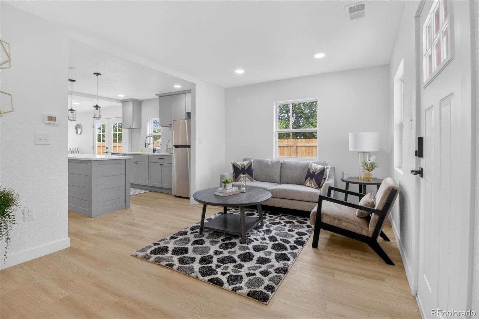 2096 S Lowell Boulevard Denver CO 80219