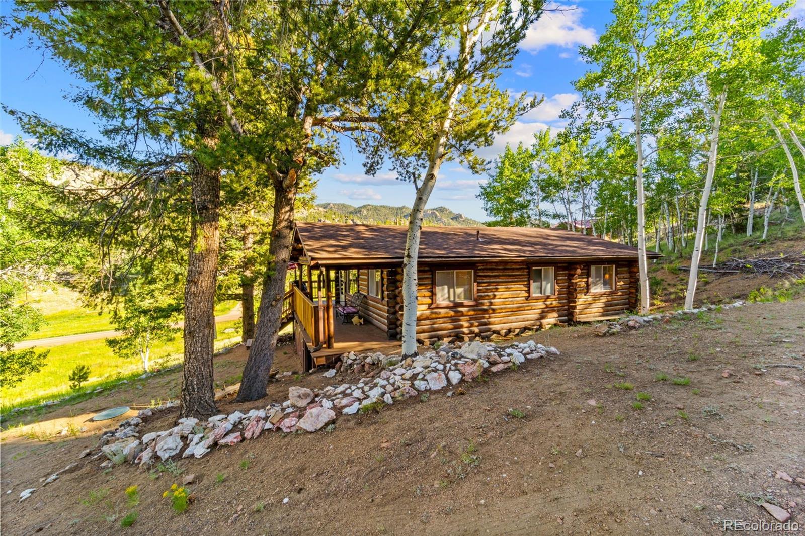 7042 County Road 92 Lake George CO 80827