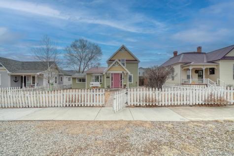 719 H Street Salida CO 81201