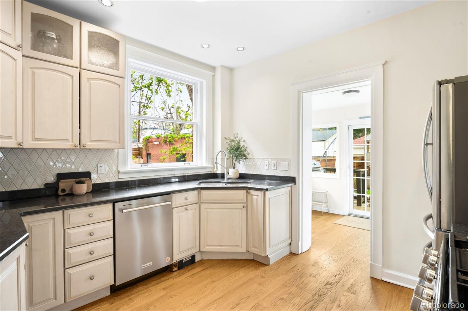 1368 Ash Street Denver CO 80220