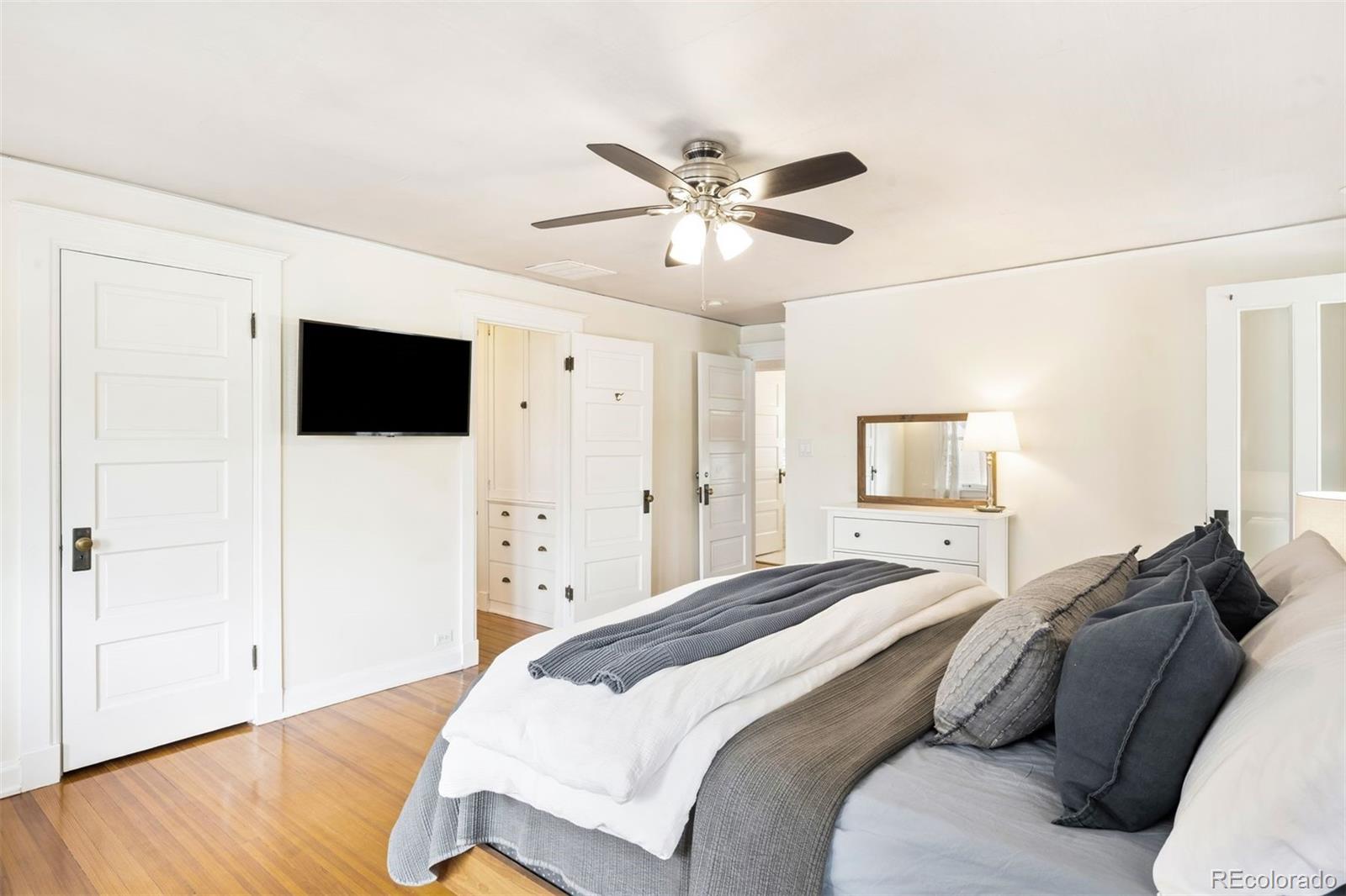 1368 Ash Street Denver CO 80220