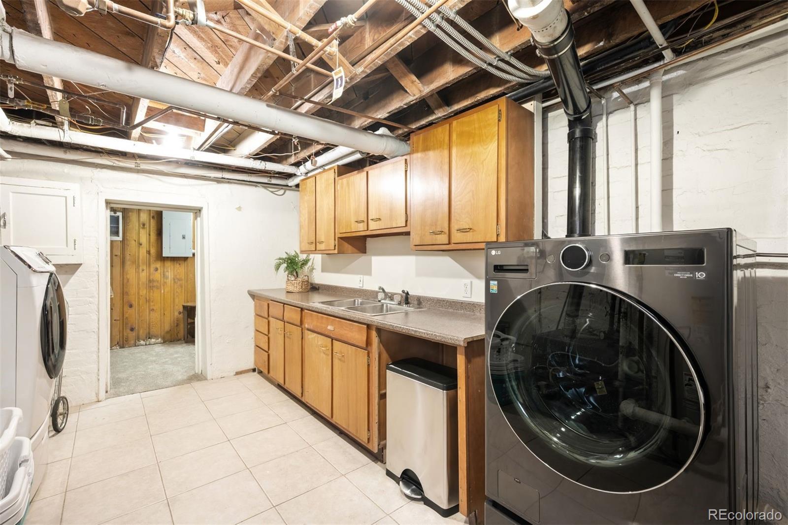 1368 Ash Street Denver CO 80220