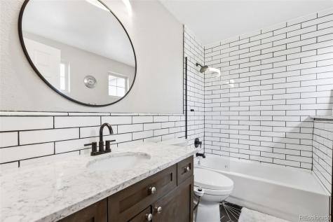 3960 Stonegrass Point Broomfield CO 80023