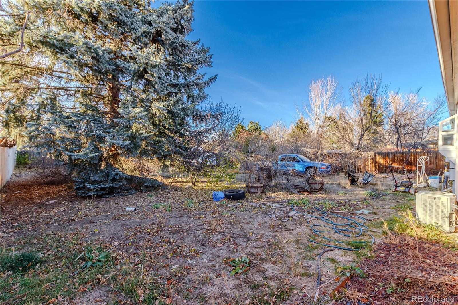 959 S Johnson Way Lakewood CO 80226
