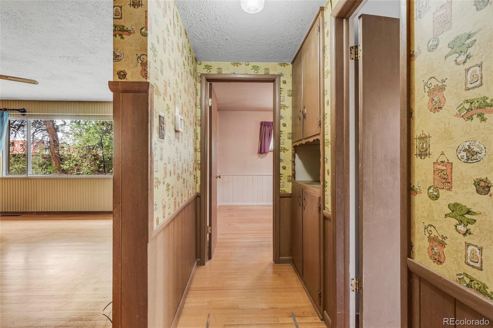 835 Hoyt Street Lakewood CO 80215