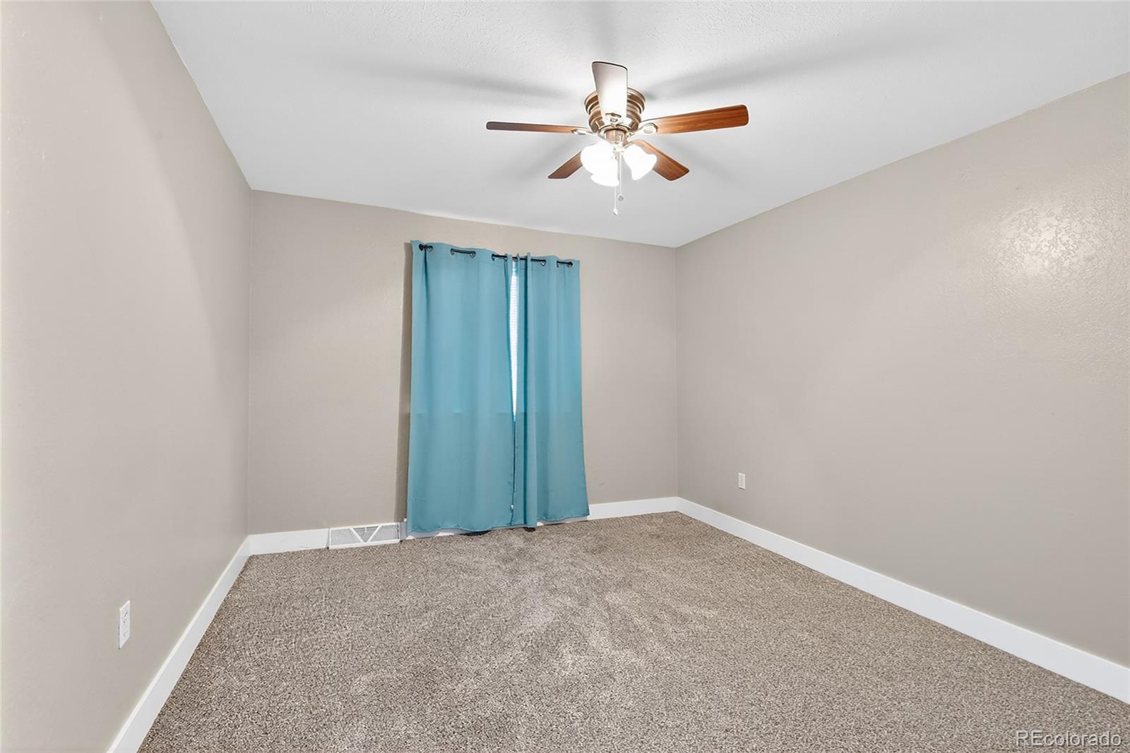 219 S 20th Avenue Brighton CO 80601