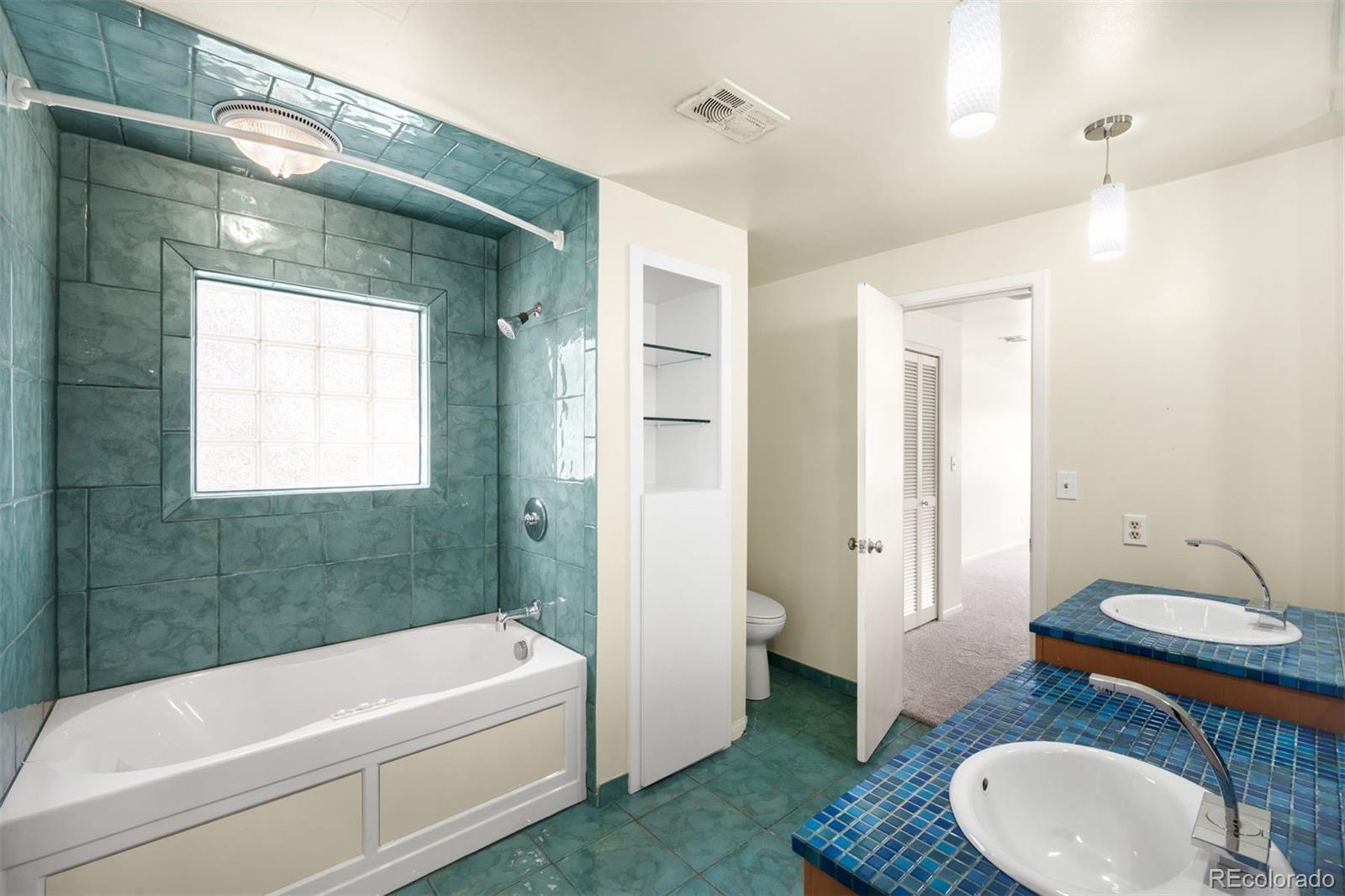 5691 Southmoor Lane Englewood CO 80111