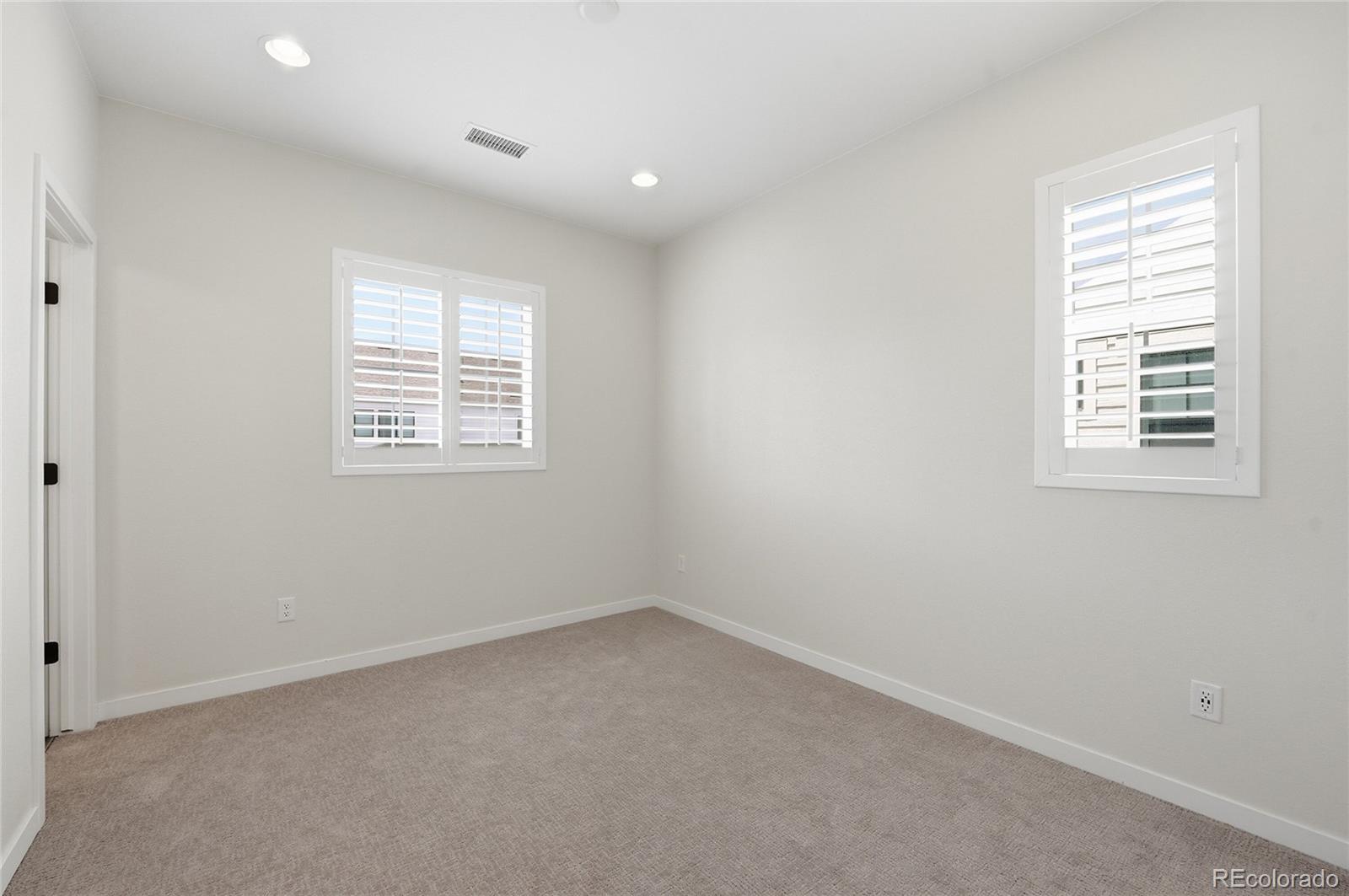 8952 Bellsong Circle Littleton CO 80125