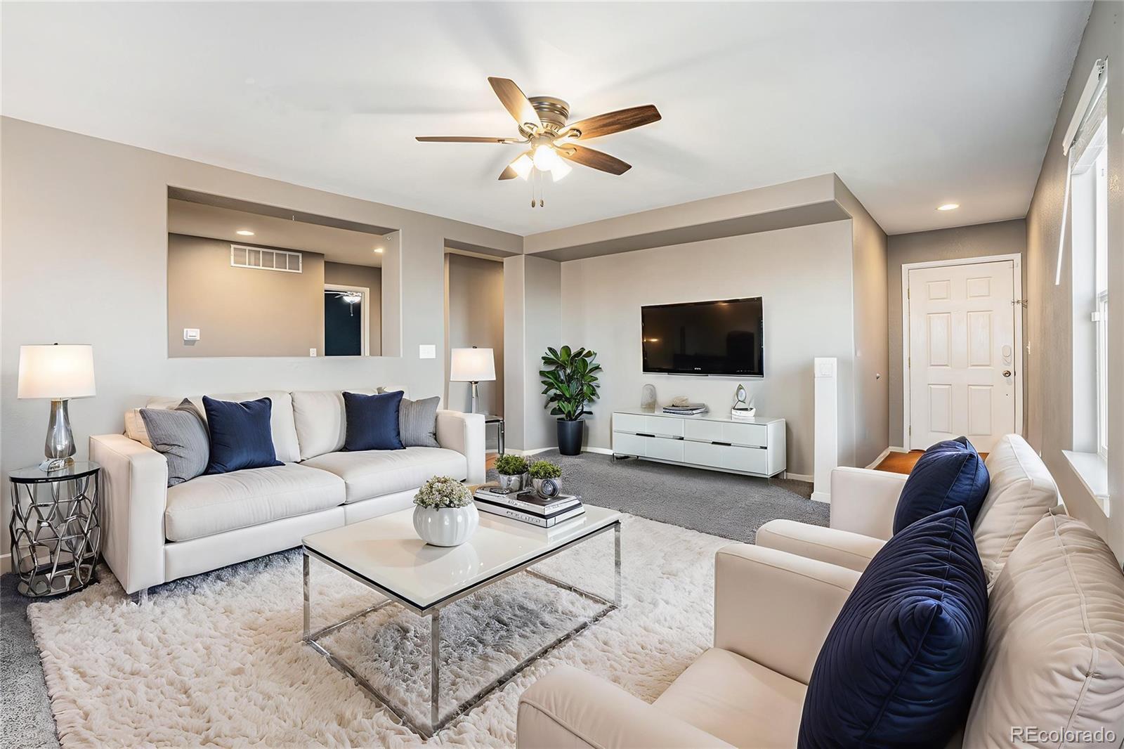 5568 Lewiston Court Denver CO 80239