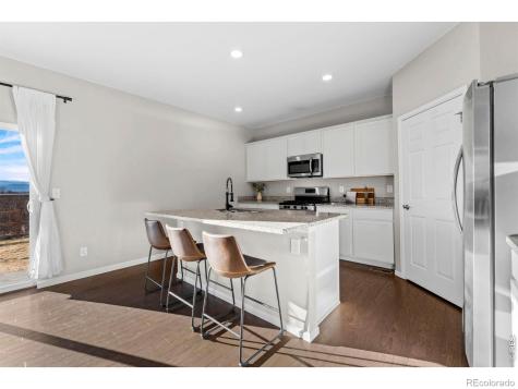 860 Camberly Drive Windsor CO 80550