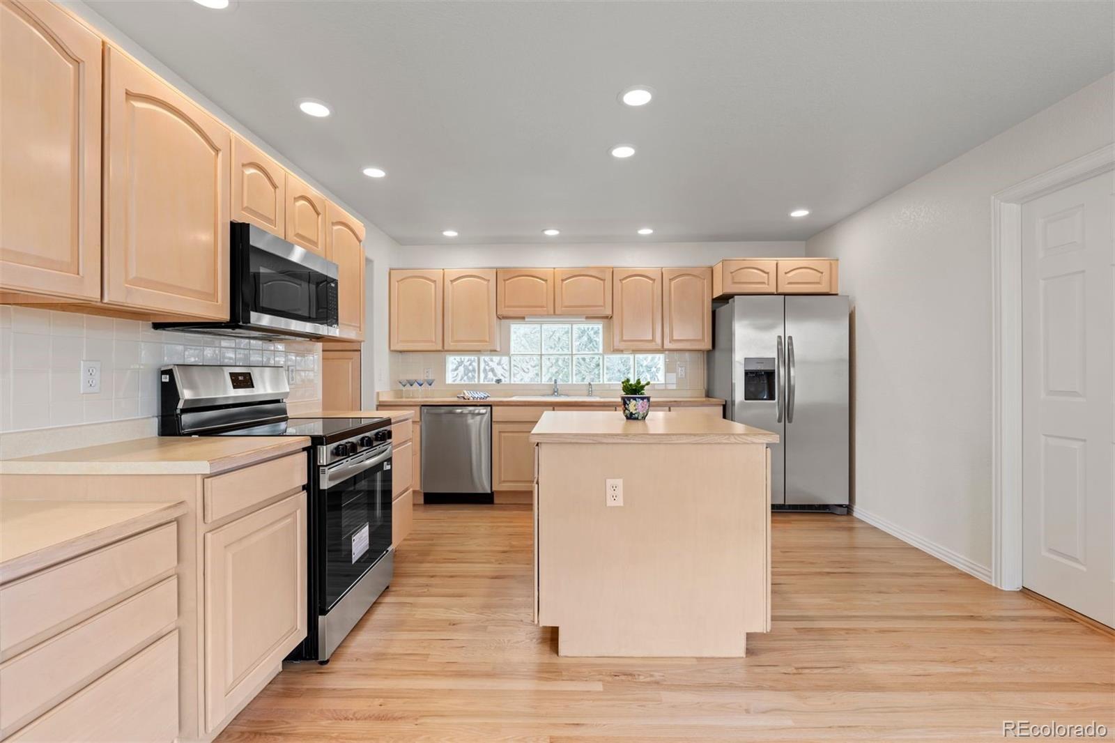 1011 S Valentia Street Denver CO 80247