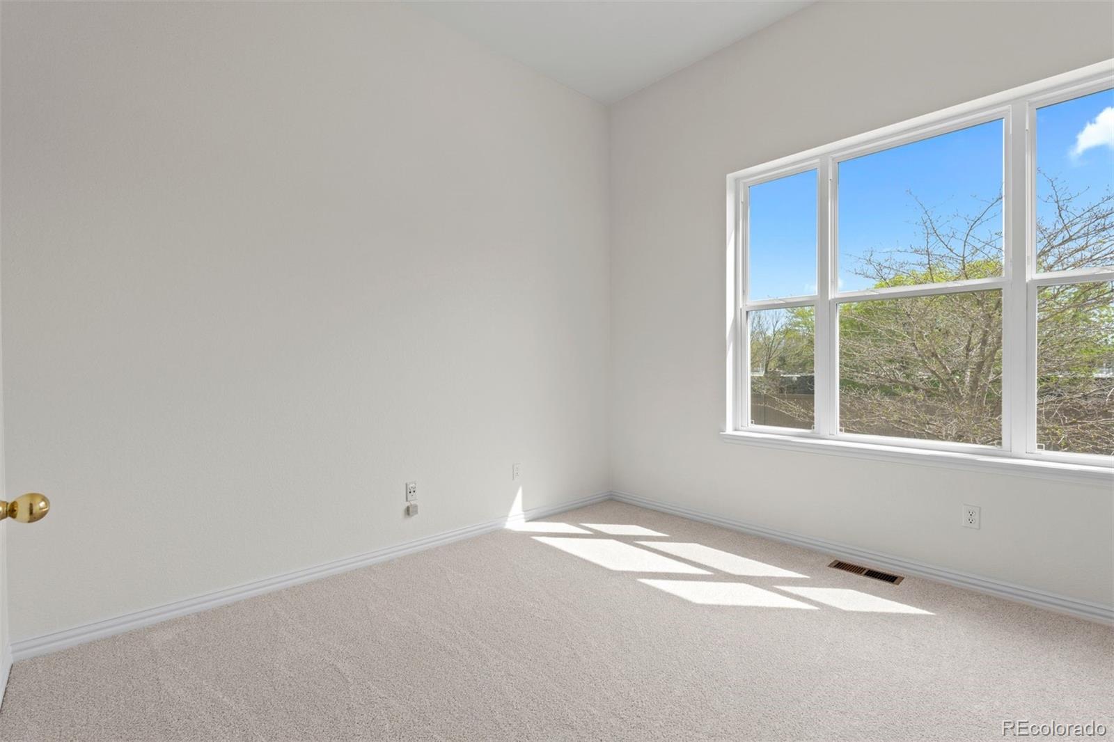 1011 S Valentia Street Denver CO 80247