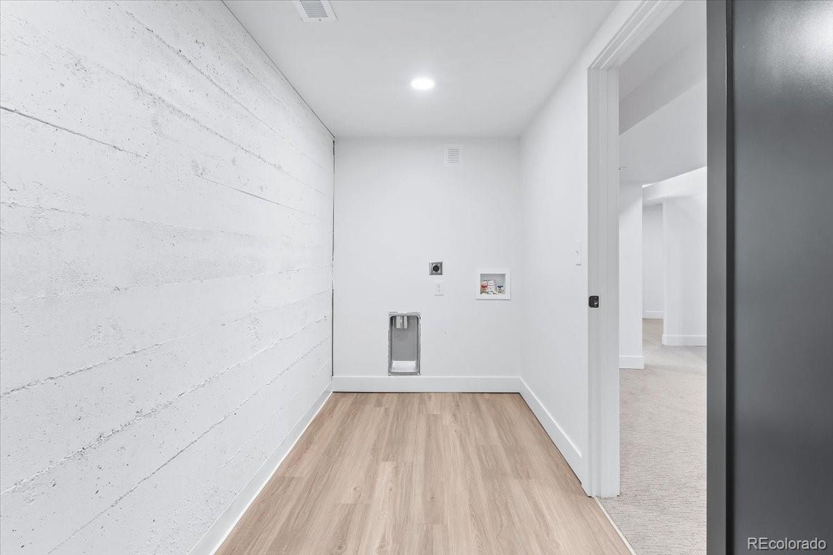 832 S Holly Street Denver CO 80246