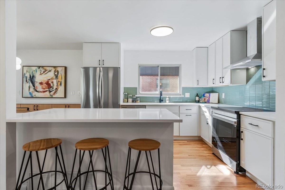 832 S Holly Street Denver CO 80246