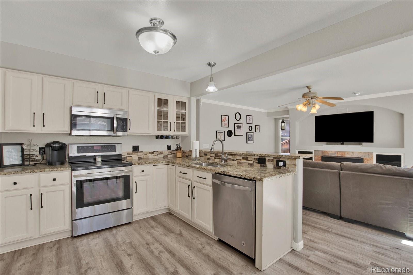 970 Sage Sparrow Circle Highlands Ranch CO 80129