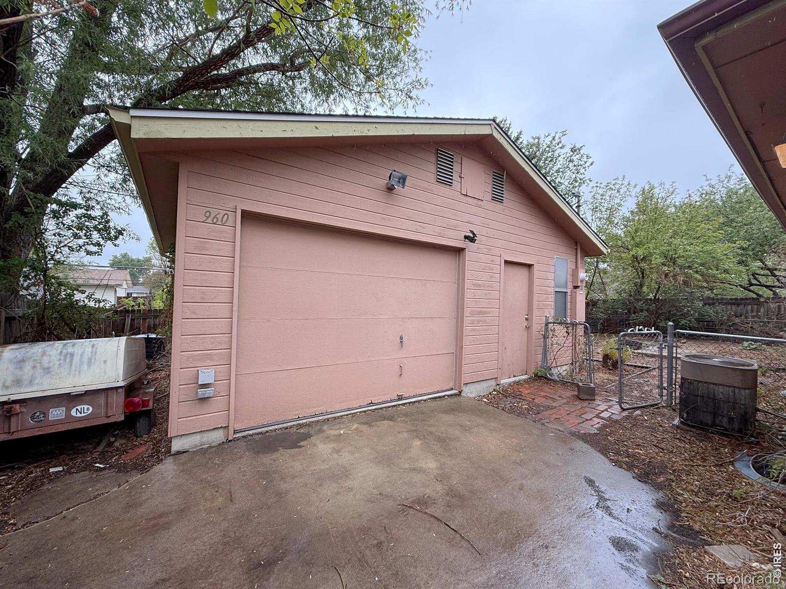 960 E 9th Avenue Broomfield CO 80020