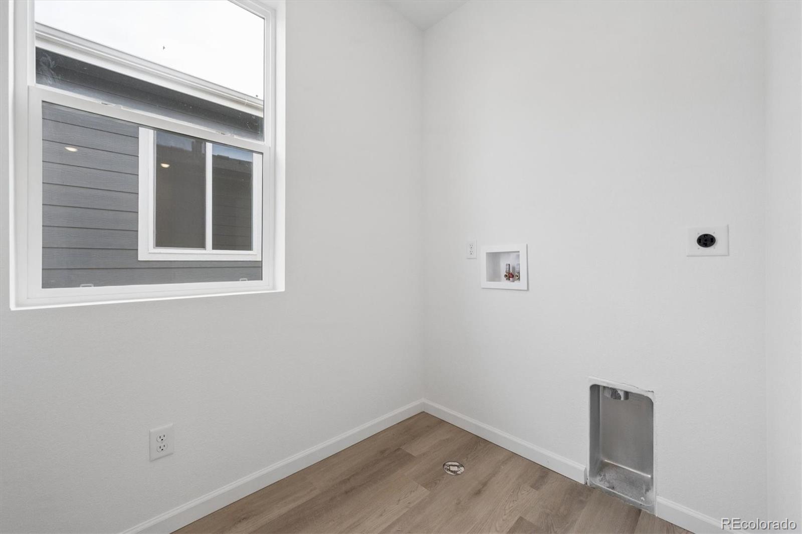 24121 E 30th Place Aurora CO 80019