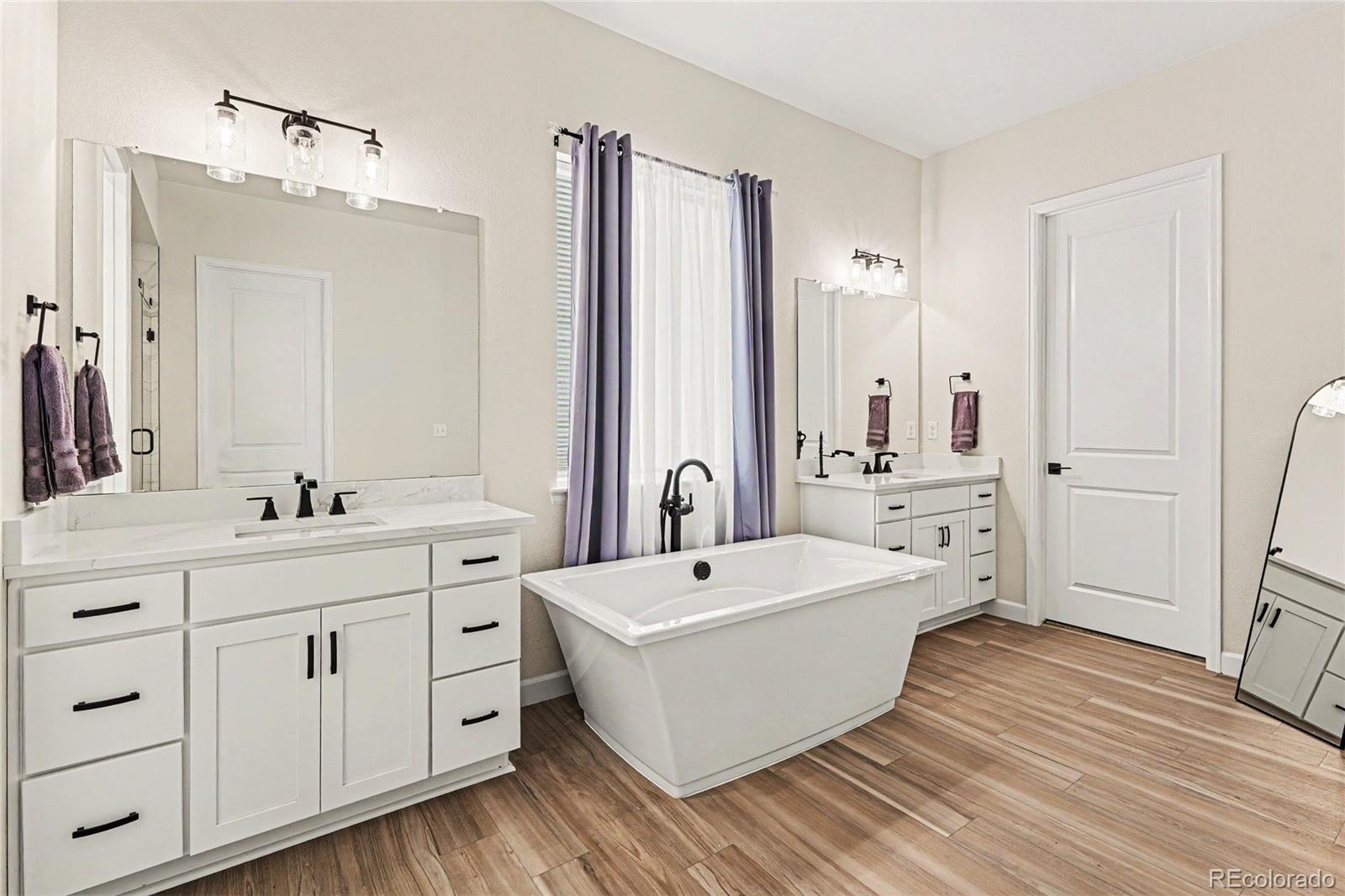 4044 Haleyville Court Aurora CO 80019