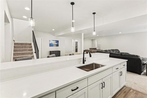 4044 Haleyville Court Aurora CO 80019