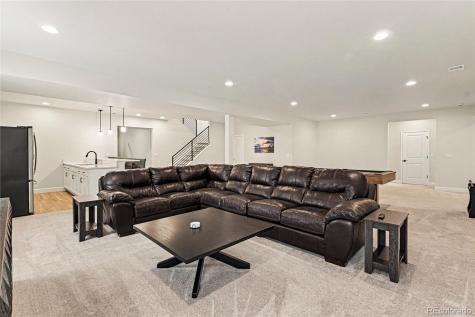 4044 Haleyville Court Aurora CO 80019