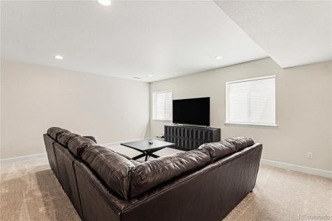 4044 Haleyville Court Aurora CO 80019