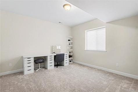 4044 Haleyville Court Aurora CO 80019