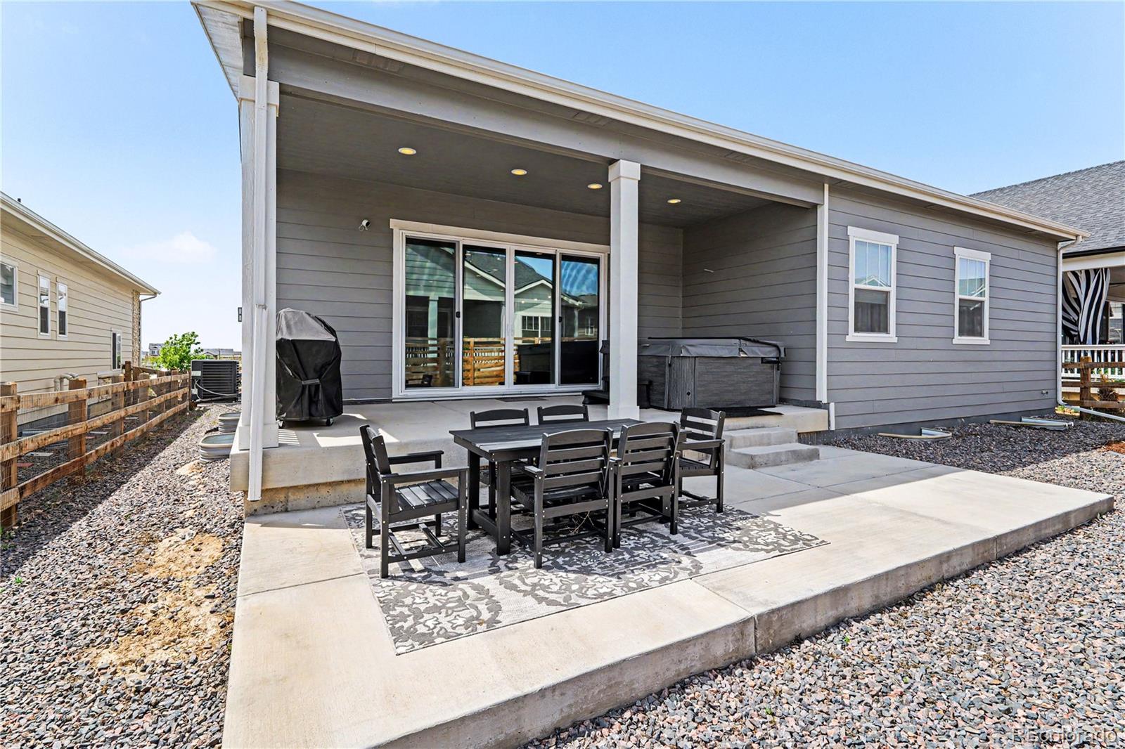 4044 Haleyville Court Aurora CO 80019