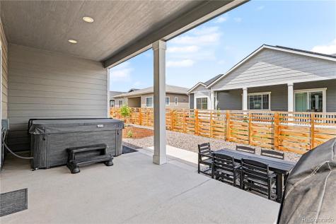 4044 Haleyville Court Aurora CO 80019