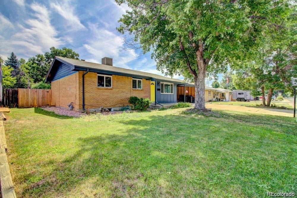 8418 Ames Arvada CO 80003