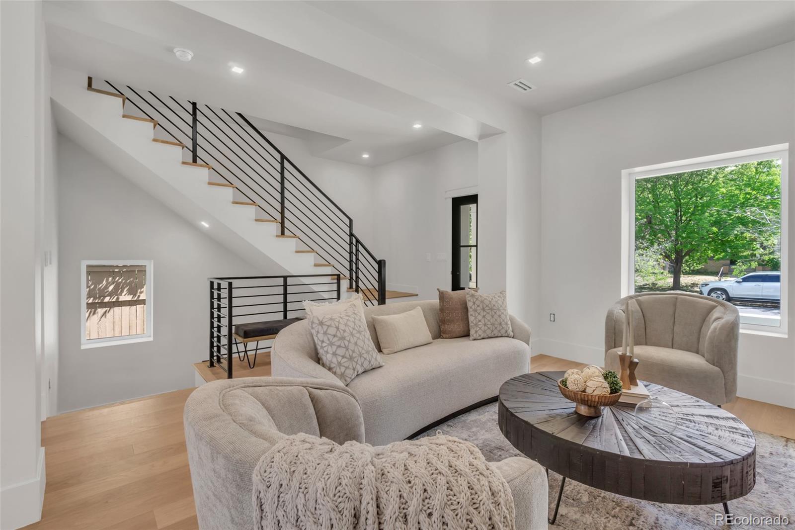 2905 N Vine Street Denver CO 80205