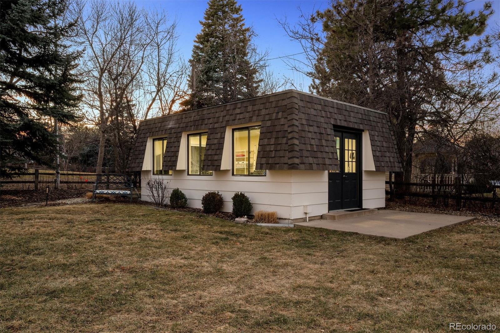 25 Brookside Drive Greenwood Village CO 80121