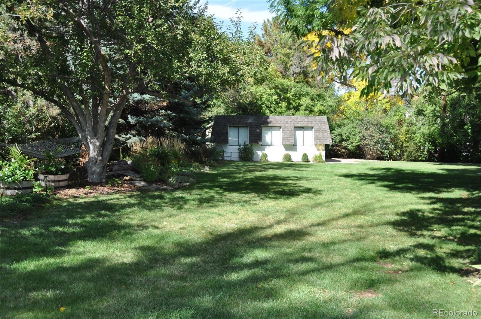 25 Brookside Drive Greenwood Village CO 80121