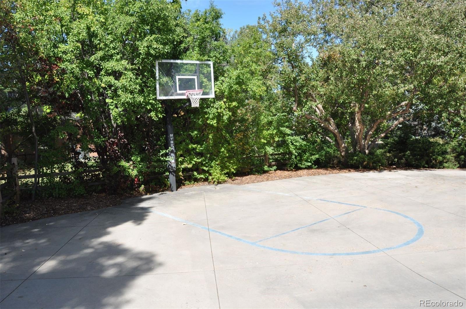 25 Brookside Drive Greenwood Village CO 80121