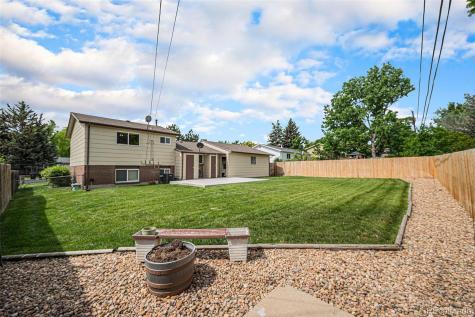6413 W 76th Avenue Arvada CO 80003