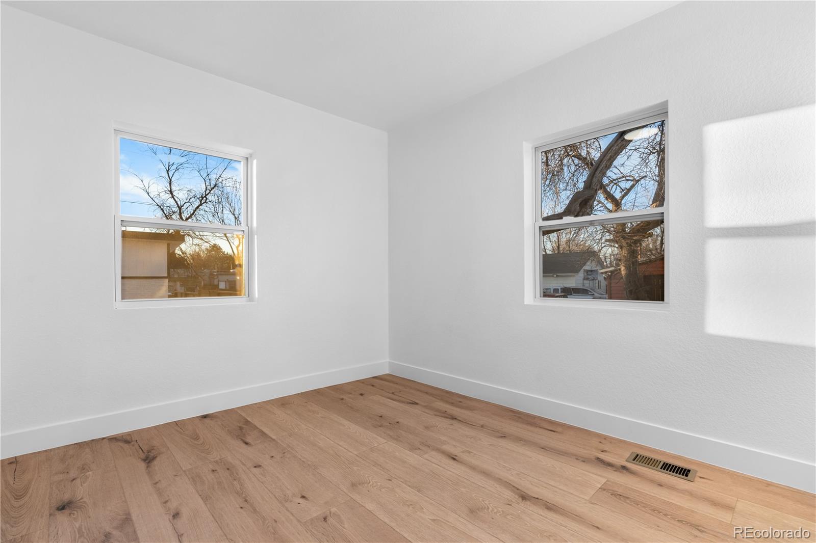 3217 N Clayton Street Denver CO 80205