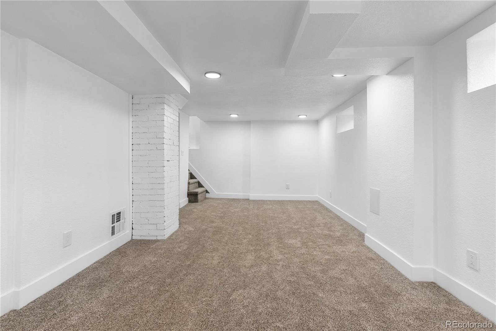 3217 N Clayton Street Denver CO 80205