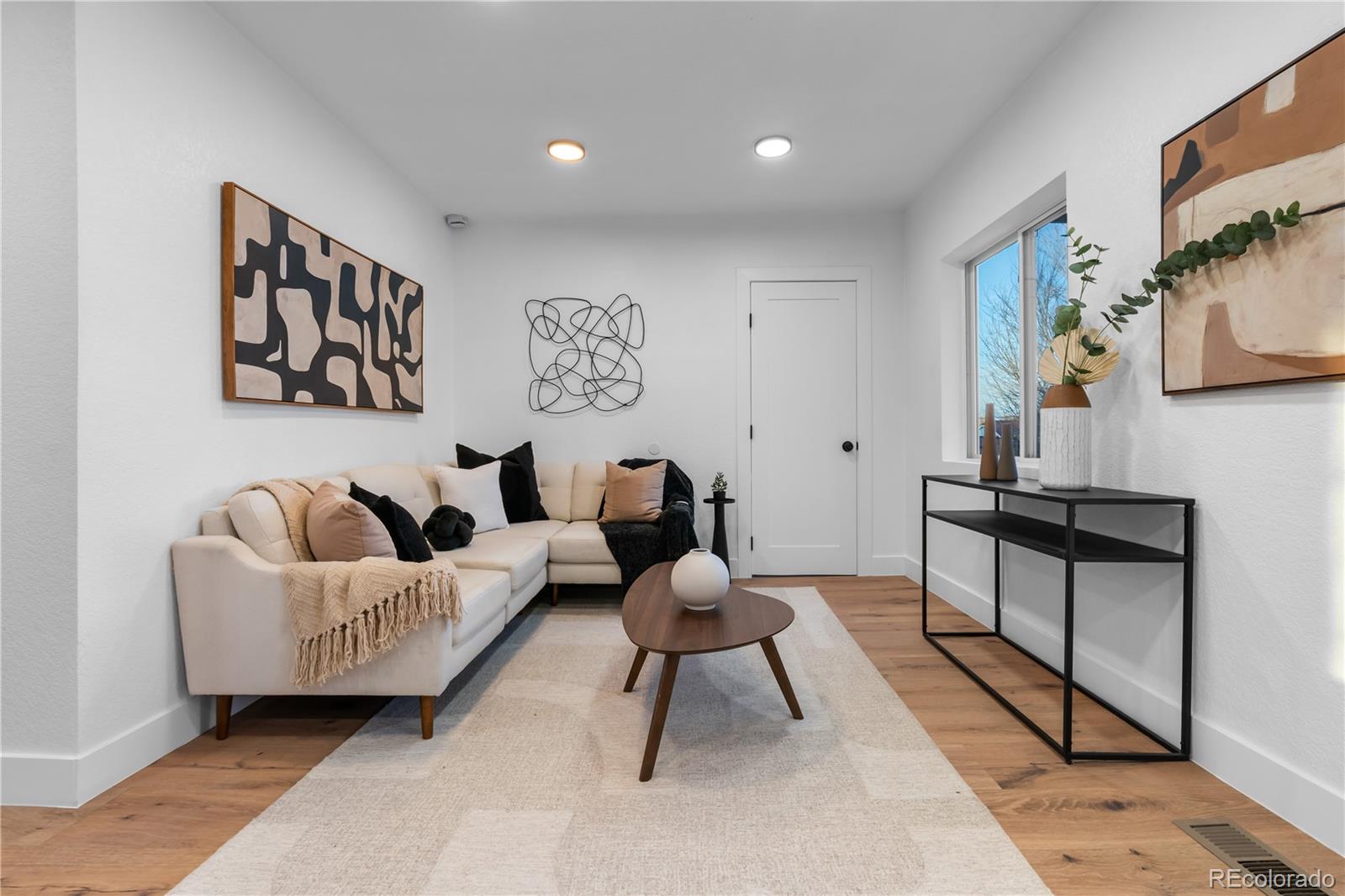 3217 N Clayton Street Denver CO 80205