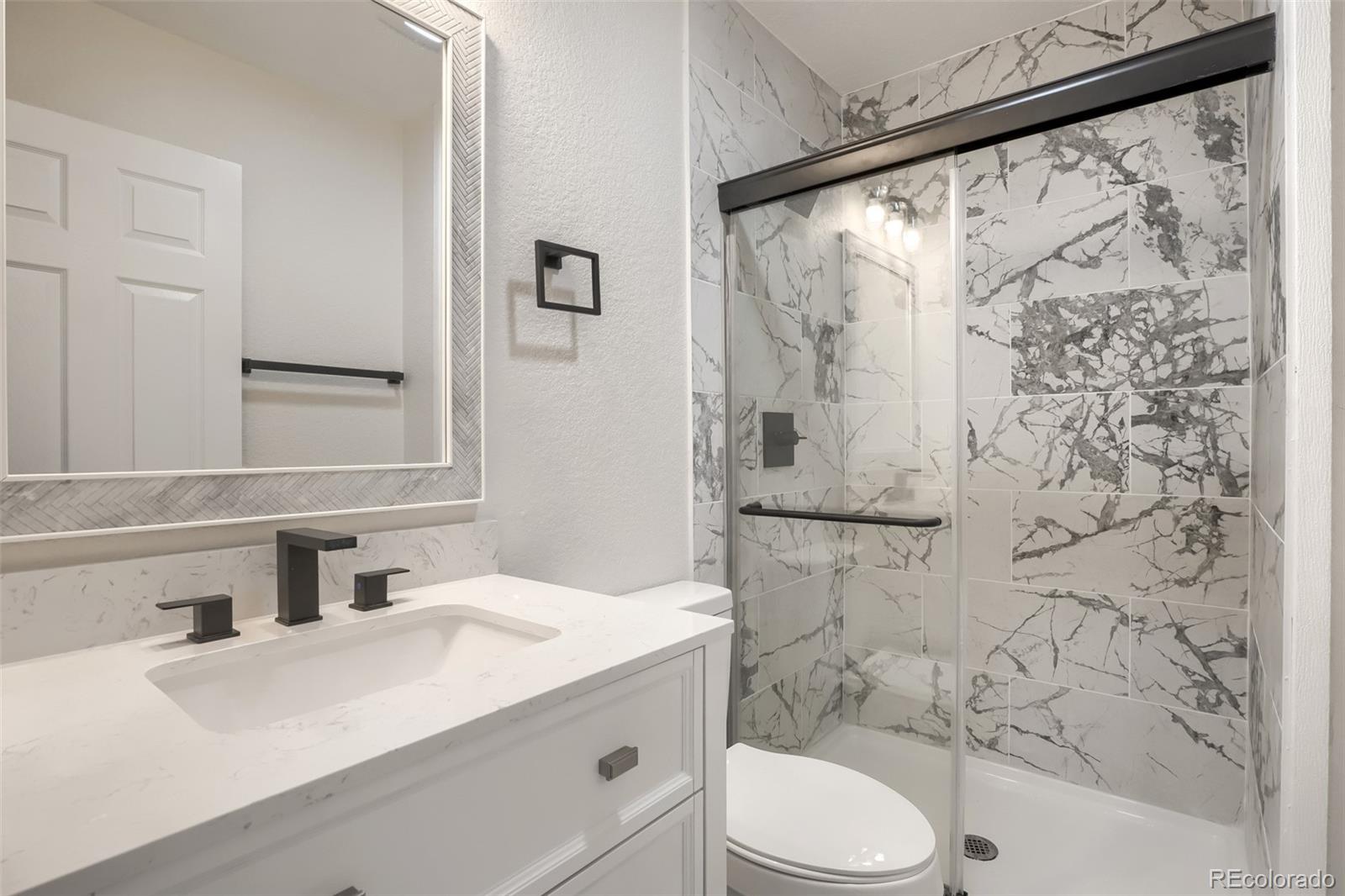 3752 S Mission Parkway Aurora CO 80013