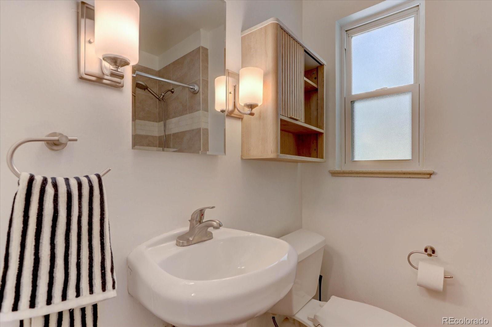 795 Jasmine Street Denver CO 80220