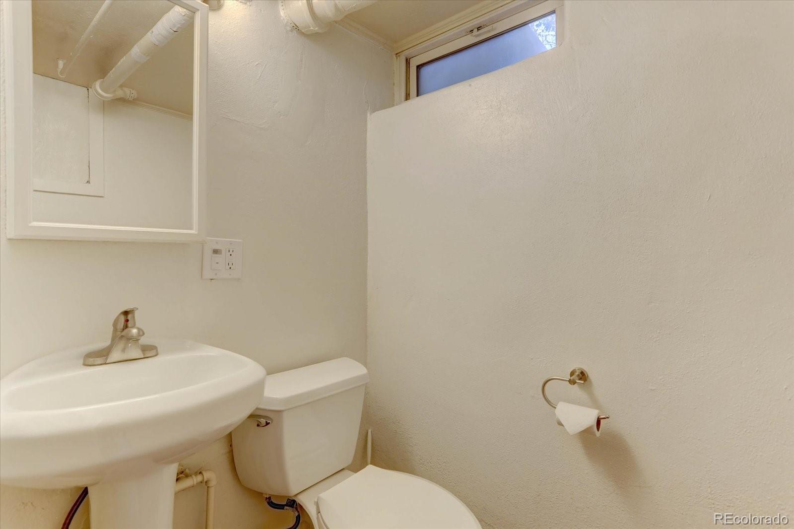 795 Jasmine Street Denver CO 80220