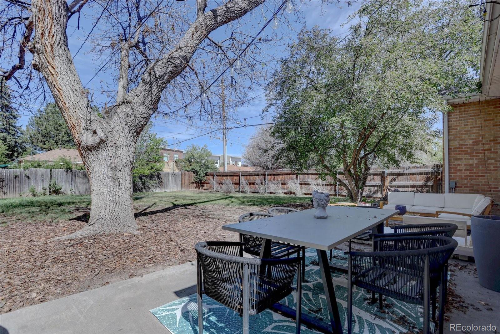 795 Jasmine Street Denver CO 80220