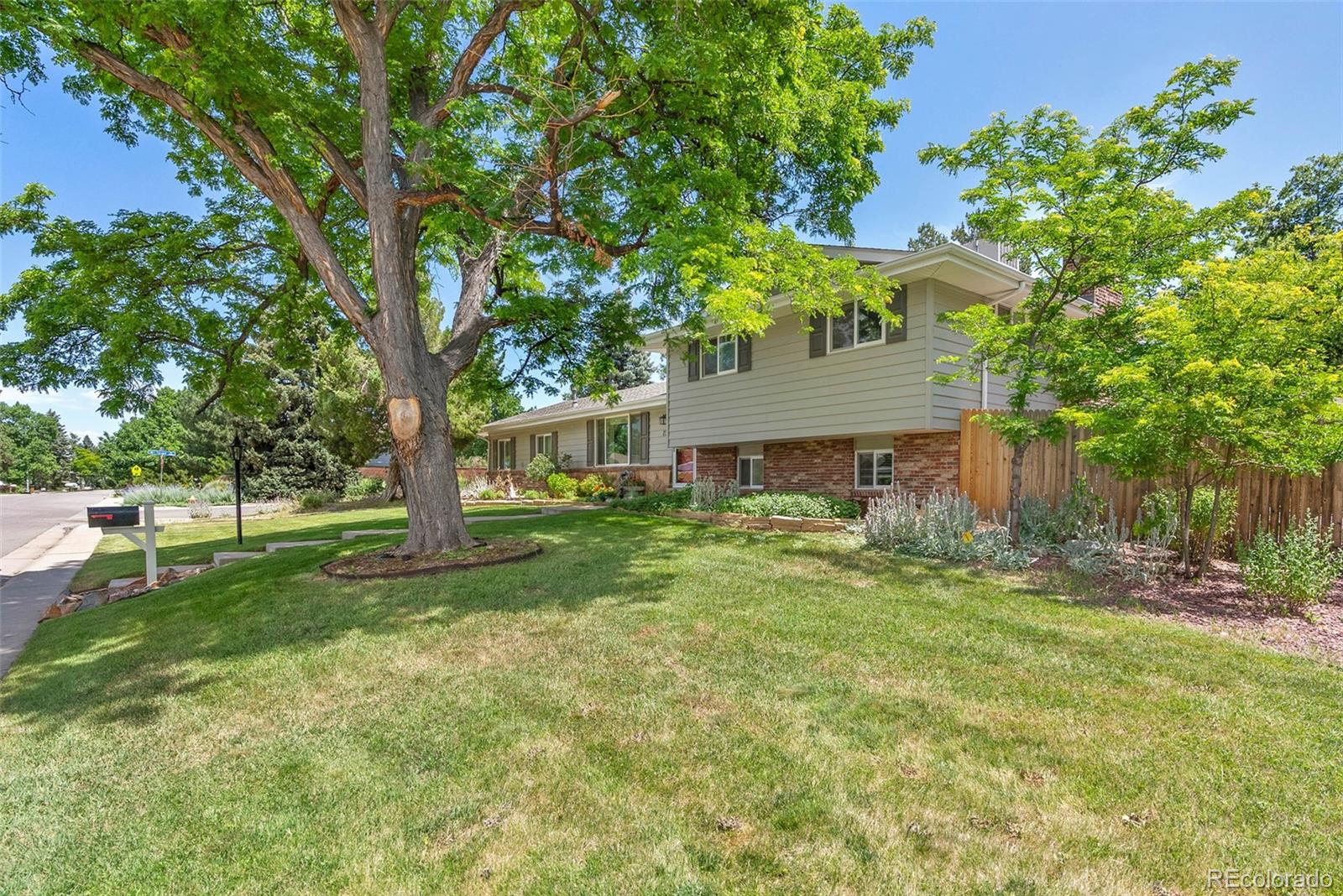 7306 S Dexter Street Centennial CO 80122