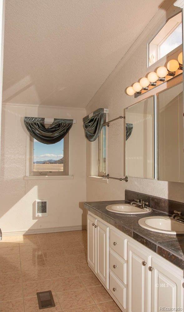 415 Oak Grove Circle Westcliffe CO 81252