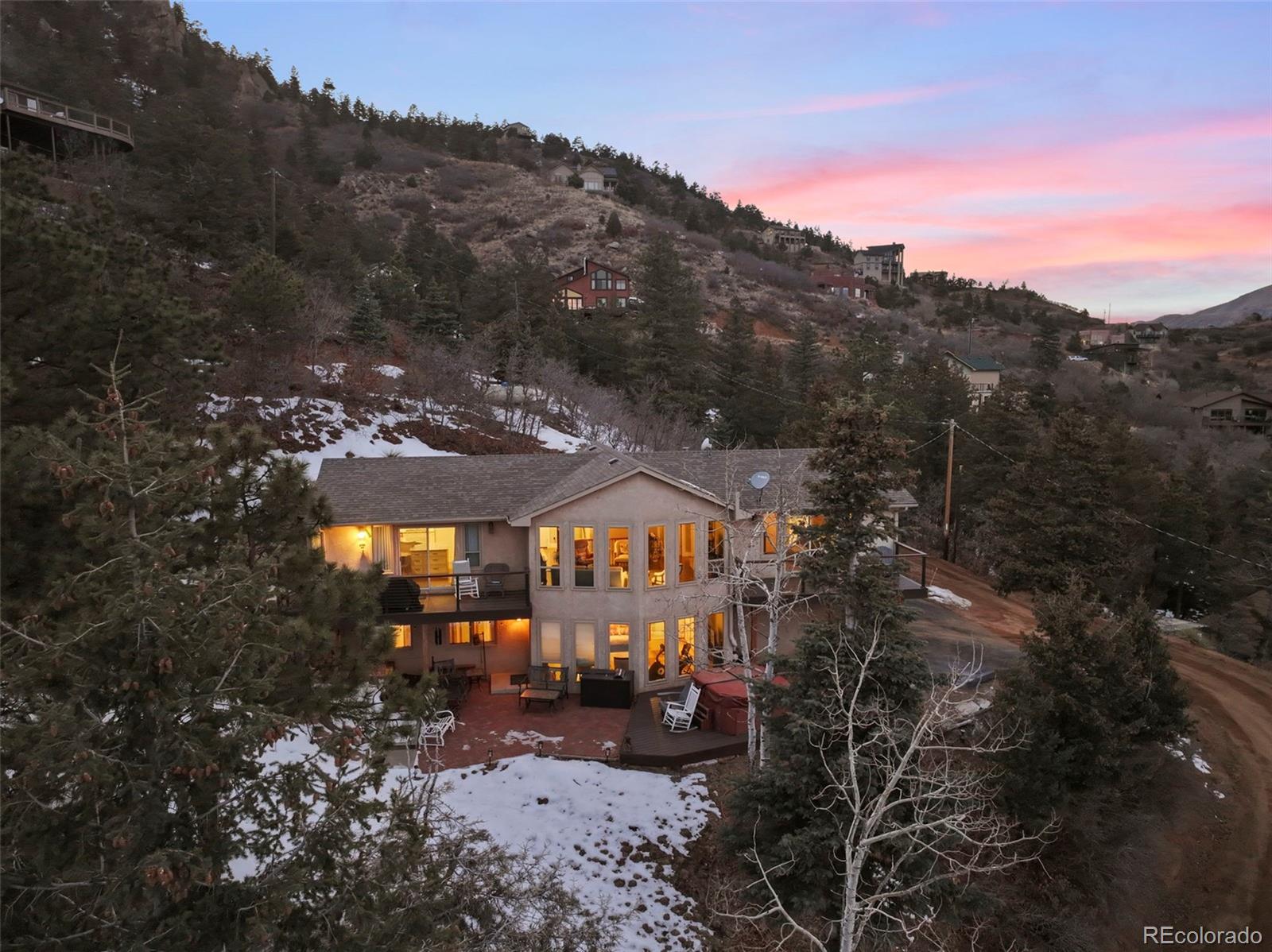745 Scrub Oak Road Manitou Springs CO 80829