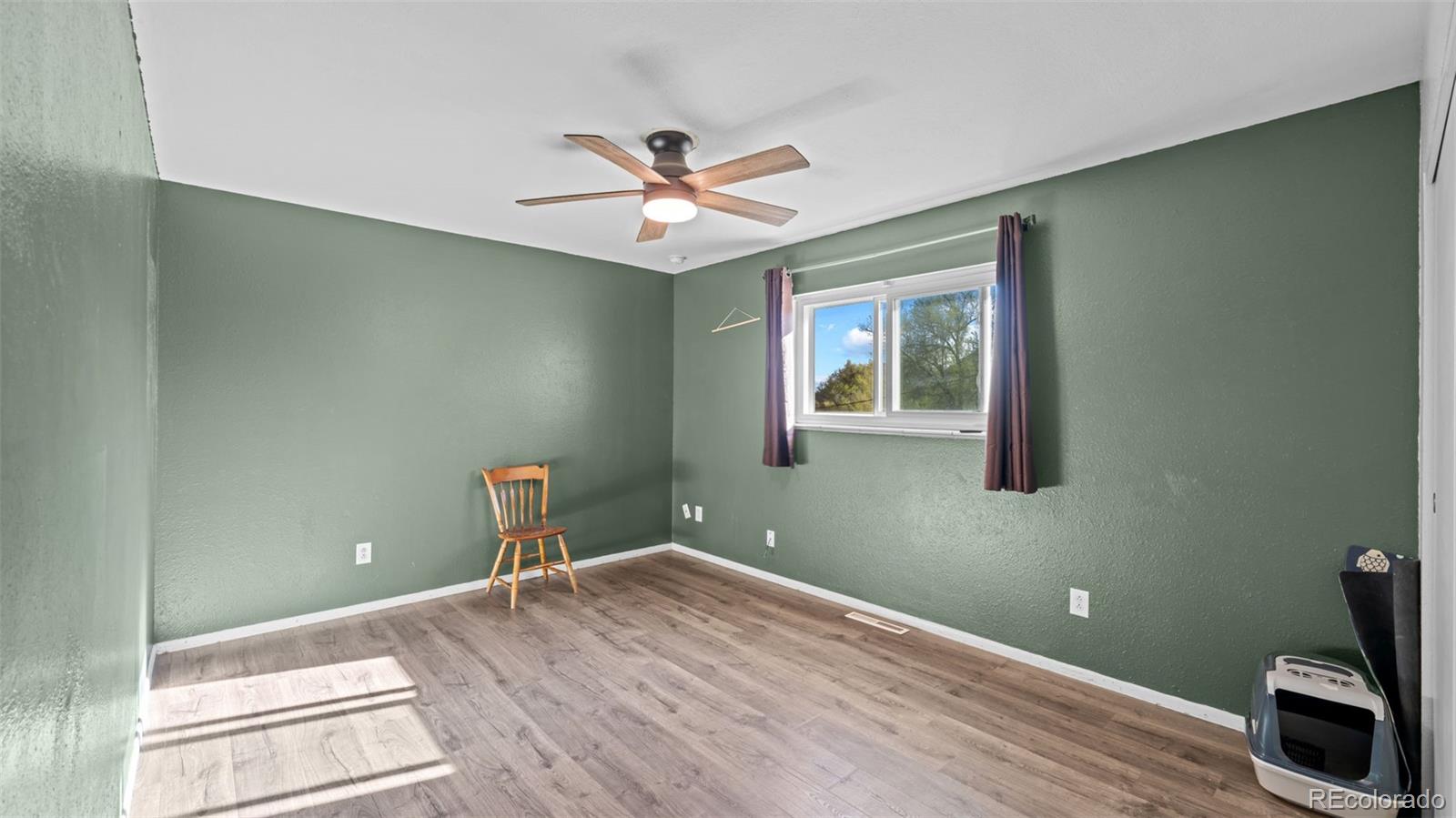 946 Hutchinson Drive Colorado Springs CO 80910