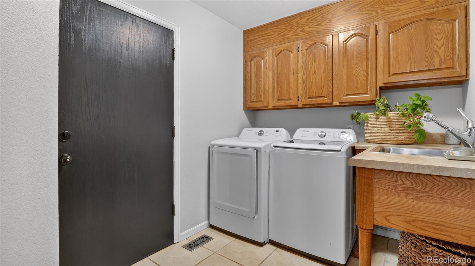 1467 Dunsford Way Broomfield CO 80020