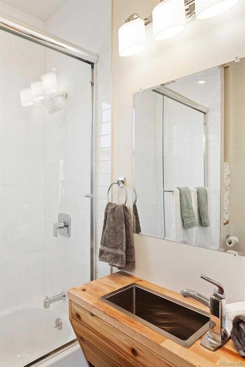 4847 Zuni Street Denver CO 80221