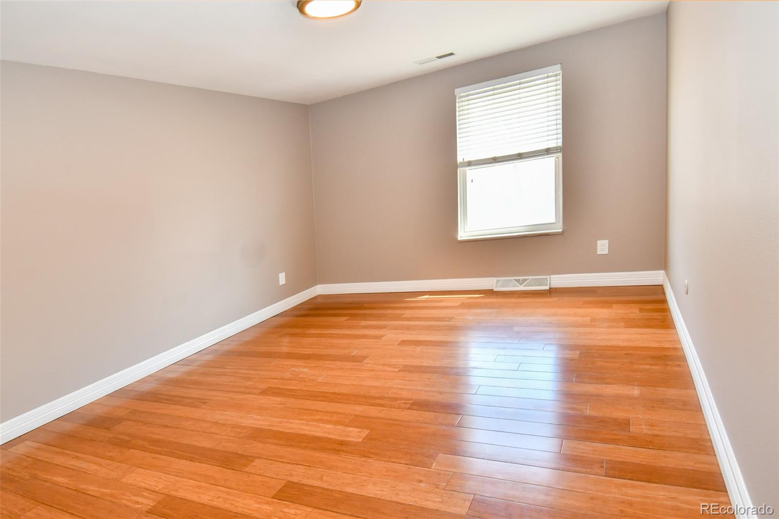 2889 Newark Place Aurora CO 80014