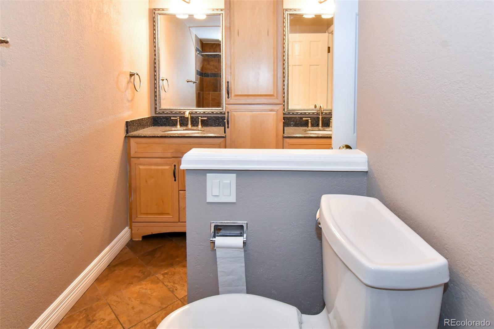 2889 Newark Place Aurora CO 80014